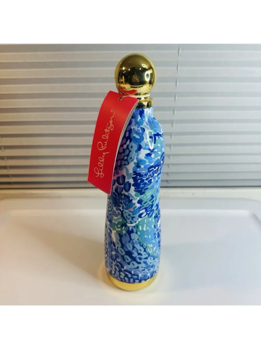 Lilly Pulitzer Squeeze The Day Water Bottle Turquoise Blue Vibrant Floral 16 Oz